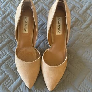 Steve Madden Suede heels